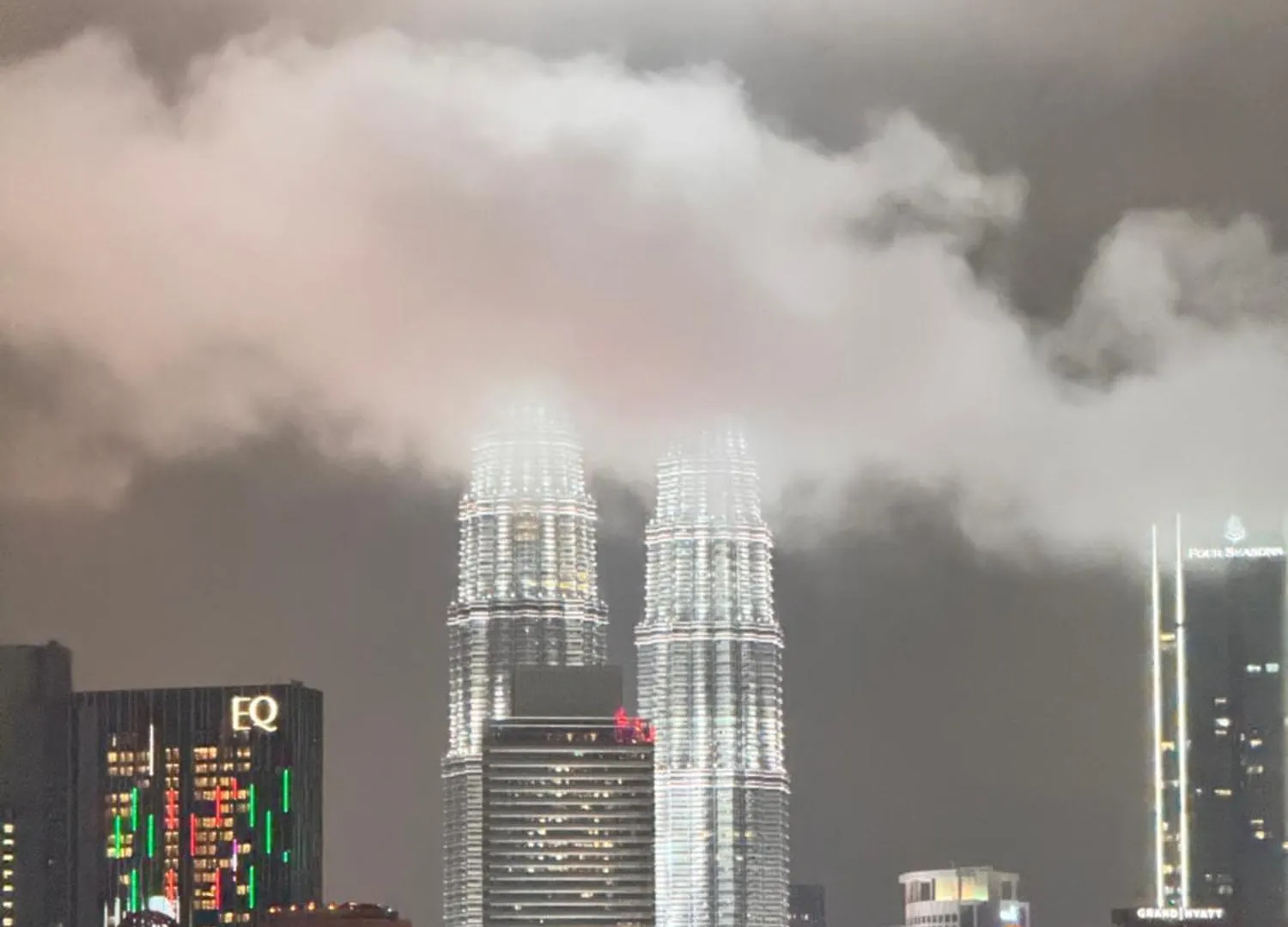 Lucentia Dream Holyday In Kl contacts