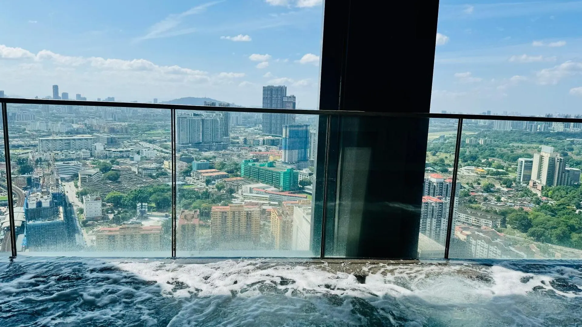 Lucentia Dream Holyday In Kl Apartment Kuala Lumpur Malaysia